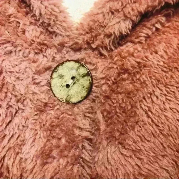 Hooded Teddy Fuzzy Dusty Pink Button Up Hooded Jacket Size Large with pockets - Picture 4 of 11